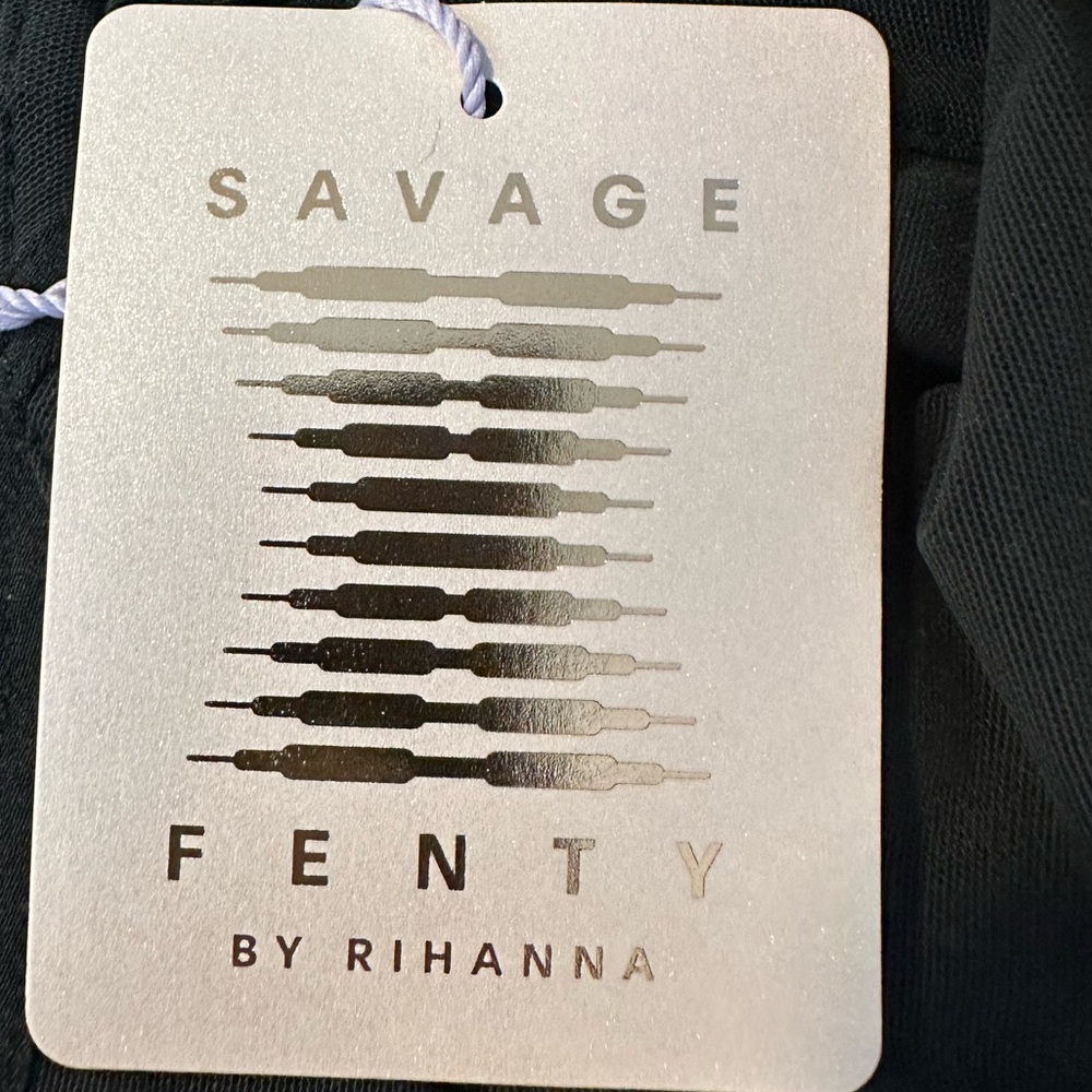 SAVAGE X FENTY See Thru U Unlined Balconette Bra - Black Caviar - Size 40D - Picture 6 of 8